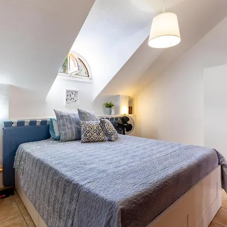 395 Lovely Duplex Parque Santiago Ii